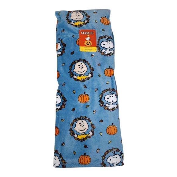 Peanuts Snoopy 60"x70" Plush Pet Throw Blanket Pumpkins Fall Leaves by Berkshire - Picture 8 of 8